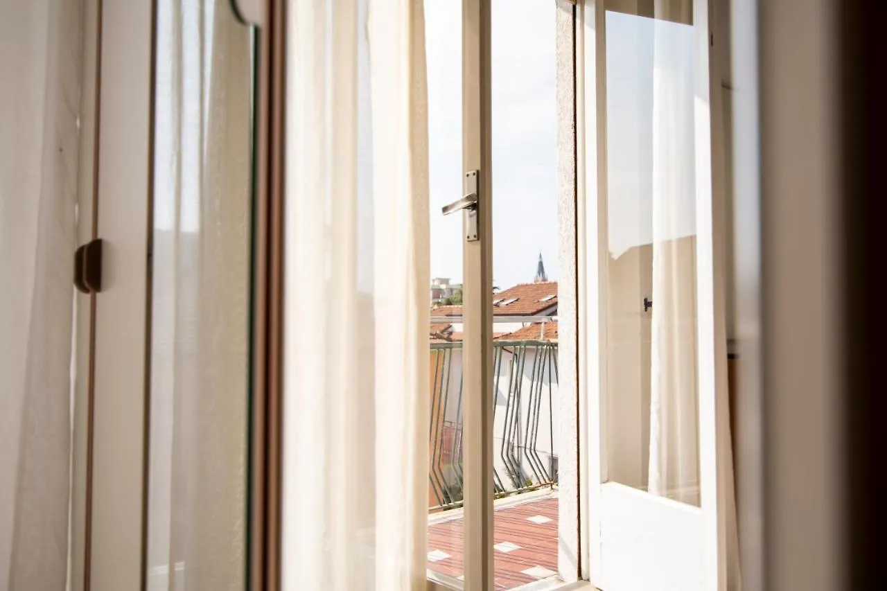 Hotel Ausonia B&B Rimini Italy